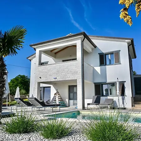 Sunshinewilla Com - Amazing Sea View - Private Pool - 4 Bedrooms - 3 Bathrooms - Workout Kastelir